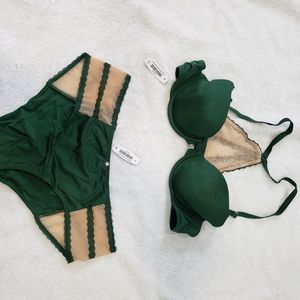 Adore Me bra set